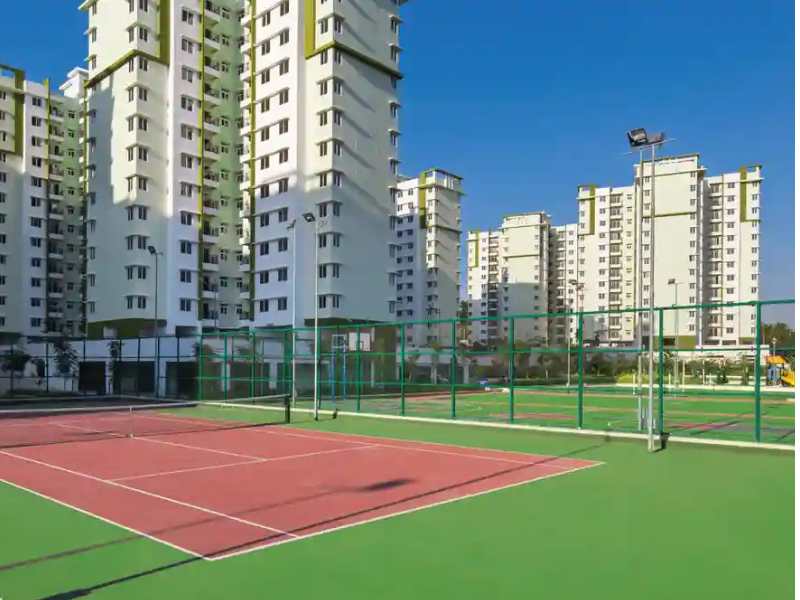 Beautifully designed infinity pool with cityscape view